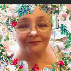 Meet your Posher, Candy